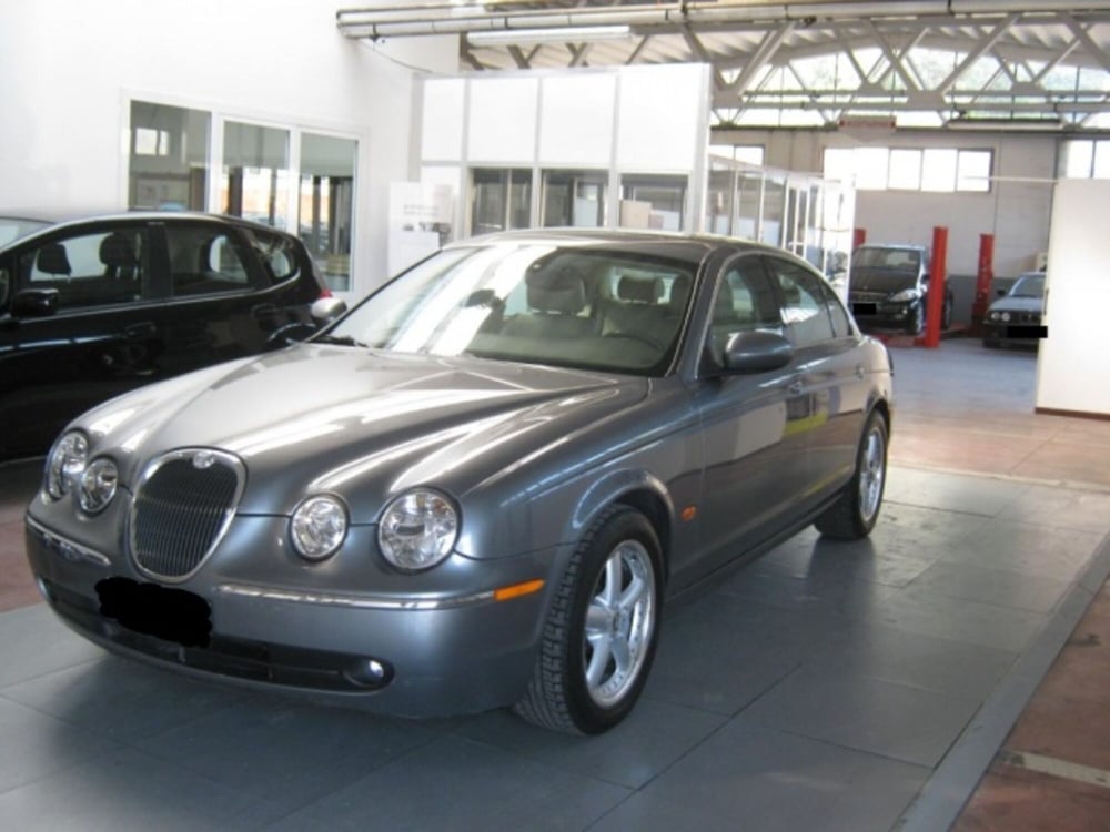 Jaguar S-Type usata a Ascoli Piceno (3)