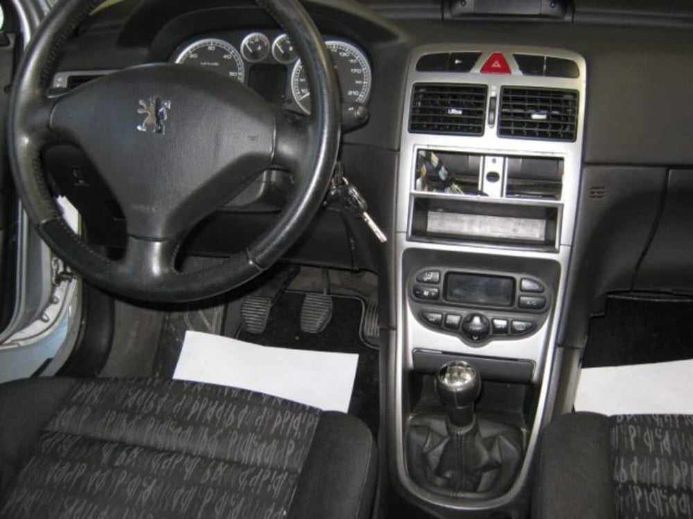 Peugeot 307 SW usata a Ascoli Piceno (7)