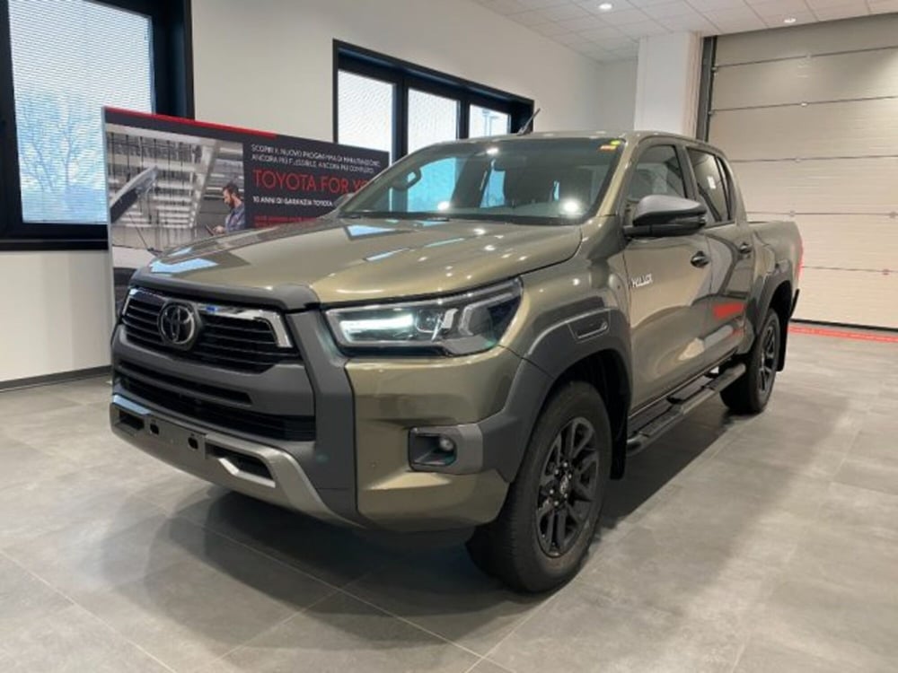 Toyota Hilux nuova a Cuneo