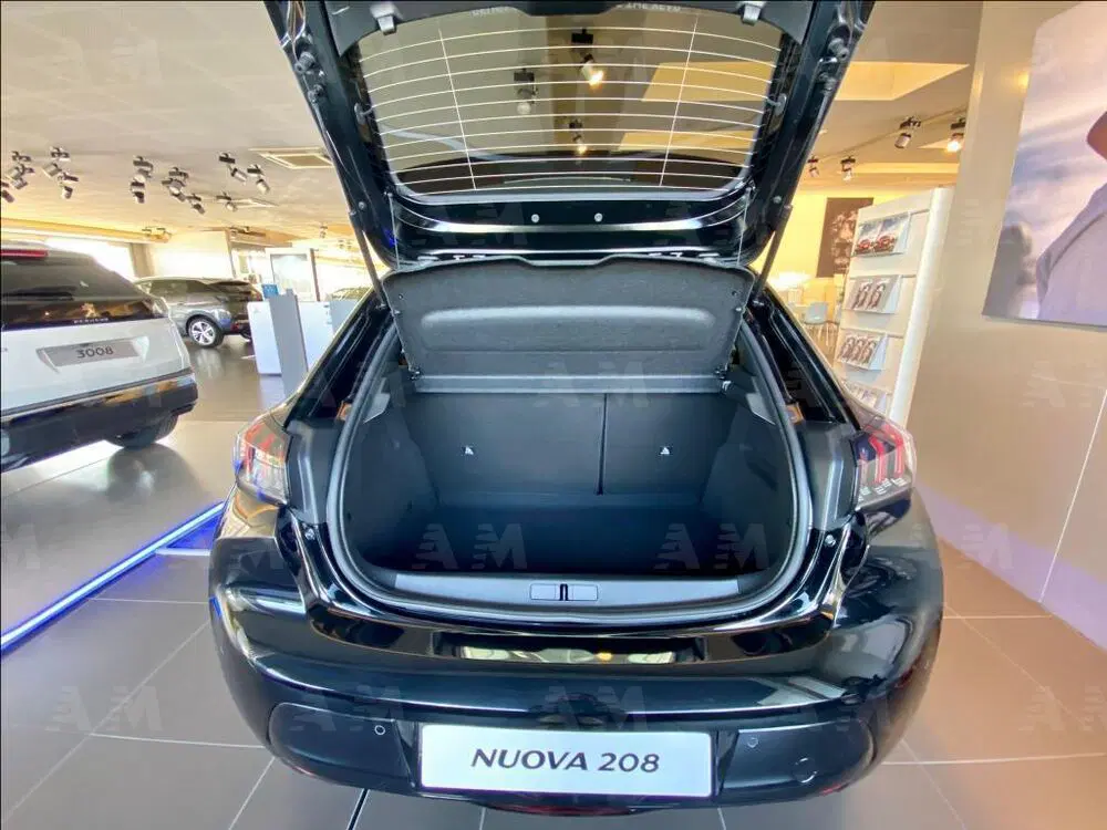 Peugeot 208 nuova a Treviso (17)