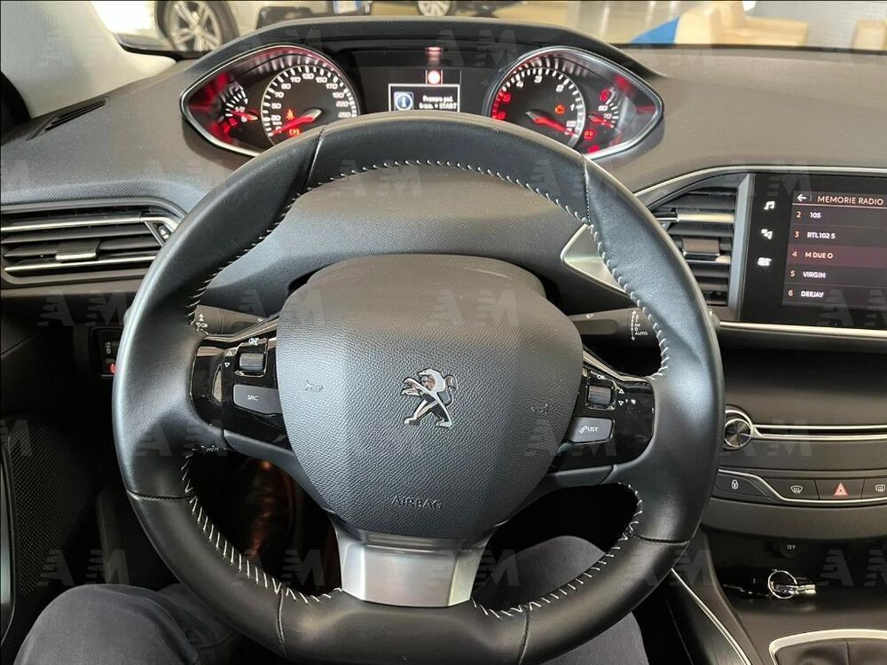 Peugeot 308 usata a Treviso (9)