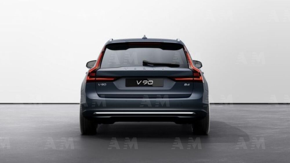 Volvo V90 nuova a Modena (5)