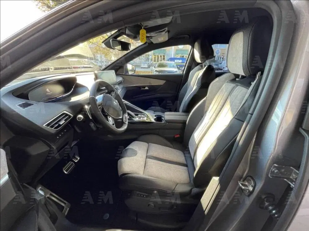 Peugeot 3008 nuova a Treviso (10)