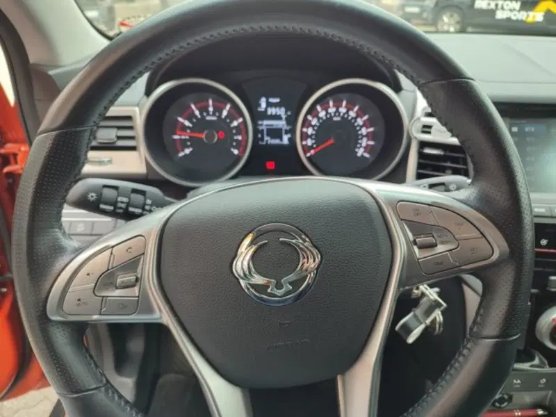 Ssangyong Tivoli usata a Cuneo (13)