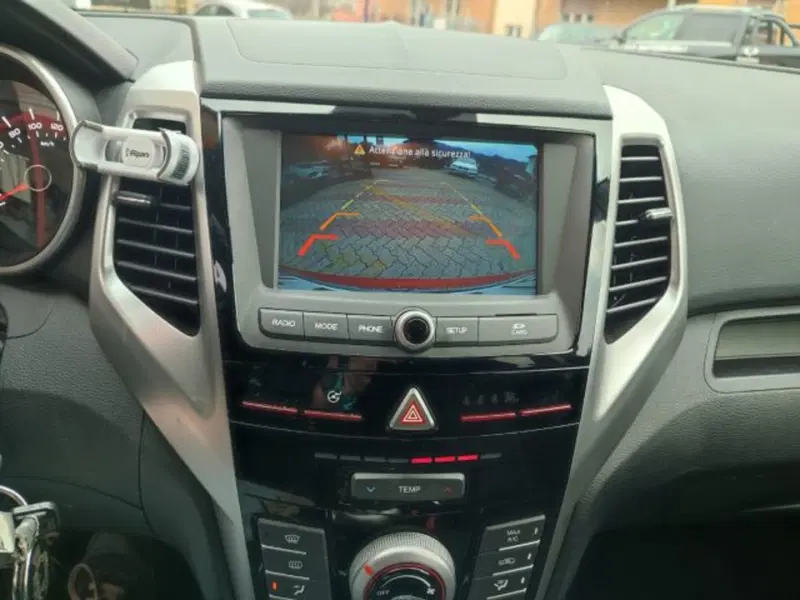 Ssangyong Tivoli usata a Cuneo (16)