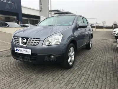 Nissan Qashqai 1.5 dCi DPF Tekna del 2010 usata a Villorba