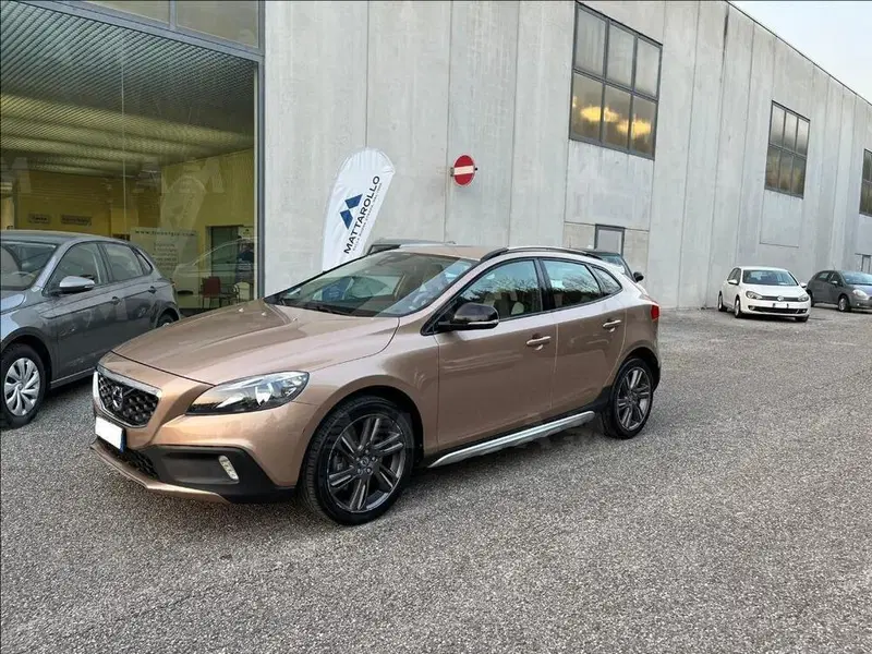 Volvo V40 Cross Country usata a Treviso