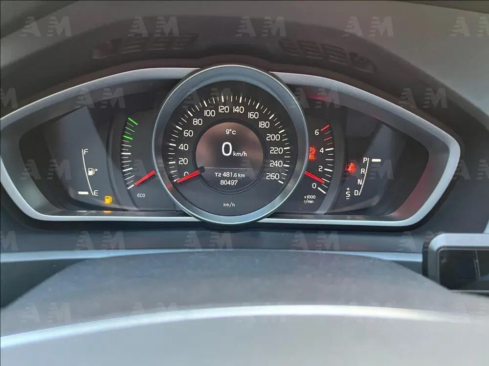 Volvo V40 Cross Country usata a Treviso (14)
