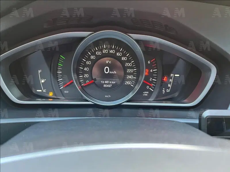 Volvo V40 Cross Country usata a Treviso (14)