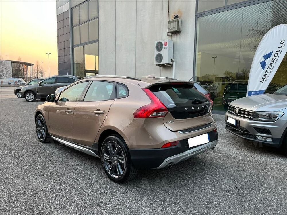 Volvo V40 Cross Country usata a Treviso (5)