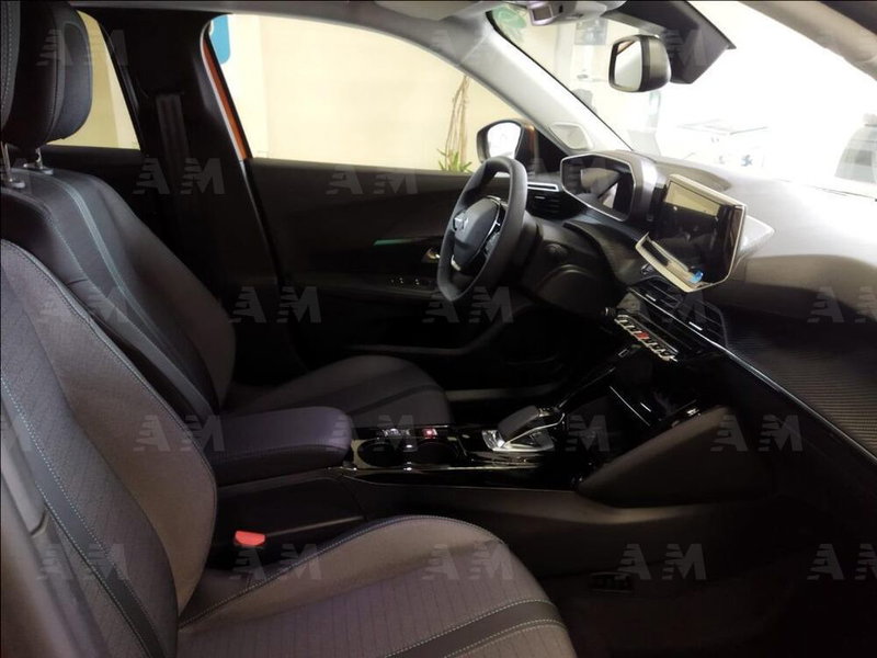 Peugeot 2008 nuova a Treviso (10)