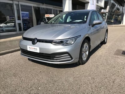 Volkswagen Golf 2.0 TDI SCR Life del 2020 usata a Villorba