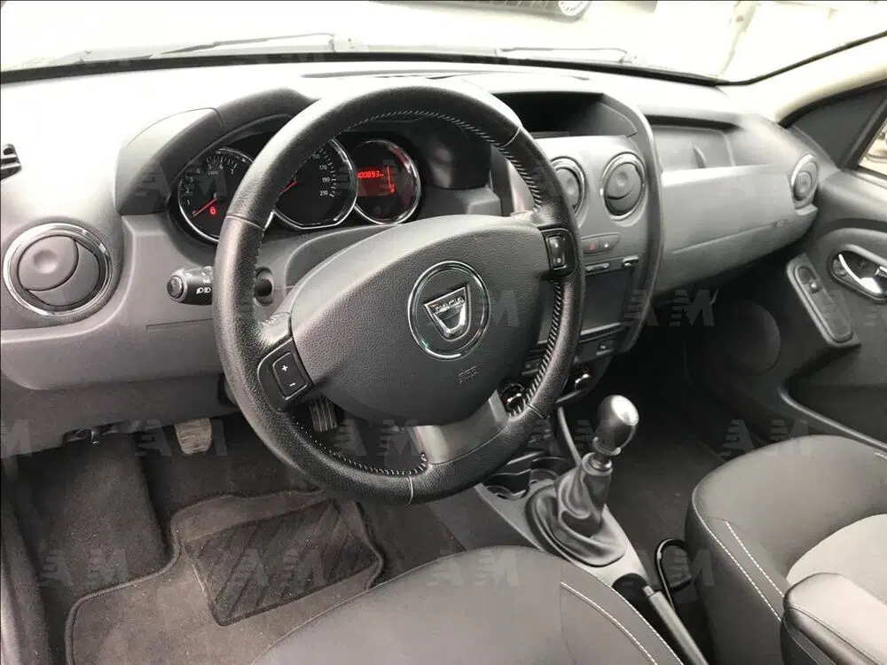 Dacia Duster usata a Treviso (11)