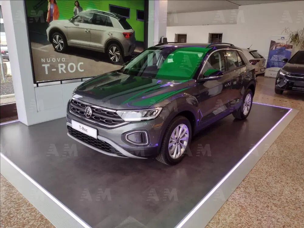 Volkswagen T-Roc nuova a Treviso