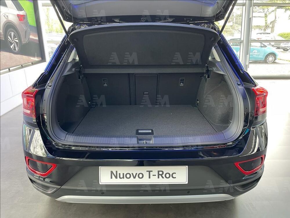 Volkswagen T-Roc nuova a Treviso (11)