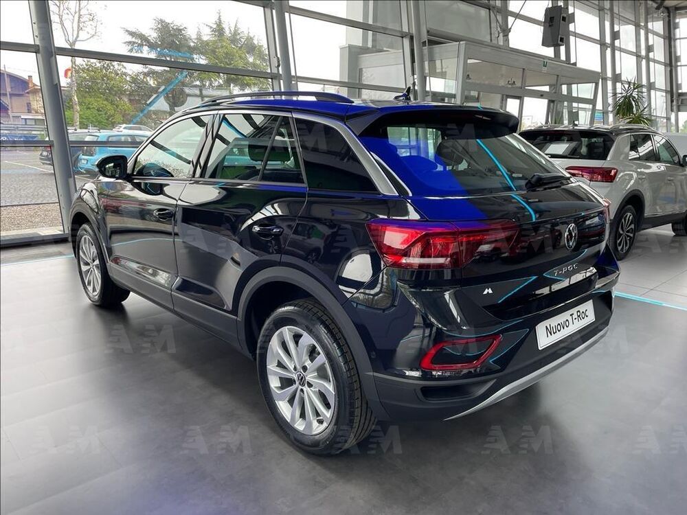 Volkswagen T-Roc nuova a Treviso (5)