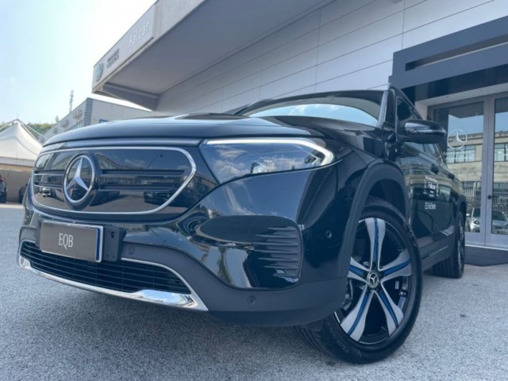 Mercedes-Benz EQB usata a Potenza (14)