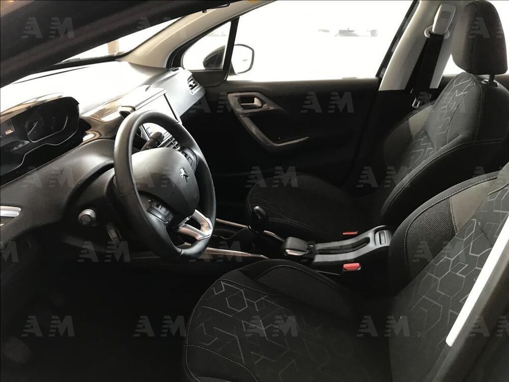 Peugeot 2008 usata a Treviso (9)