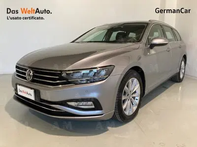 Volkswagen Passat Variant 2.0 TDI Business BlueMotion Tech. del 2019 usata a Sassari