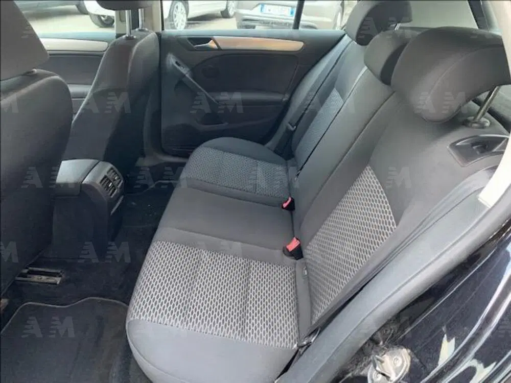 Volkswagen Golf usata a Treviso (8)