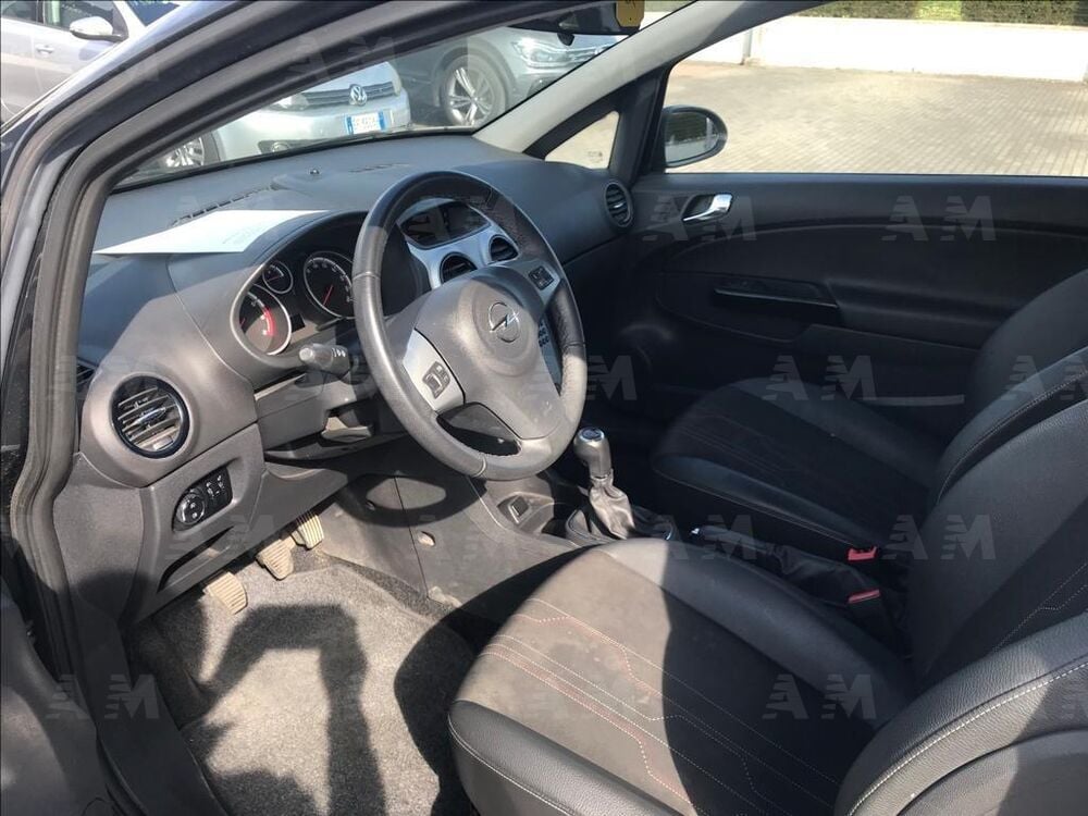 Opel Corsa usata a Treviso (11)