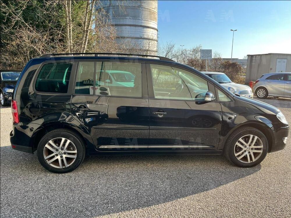 Volkswagen Touran usata a Treviso (6)