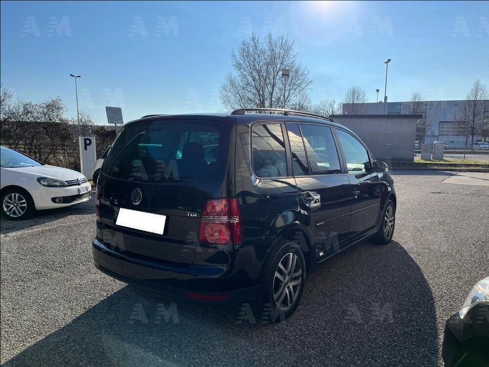 Volkswagen Touran usata a Treviso (7)