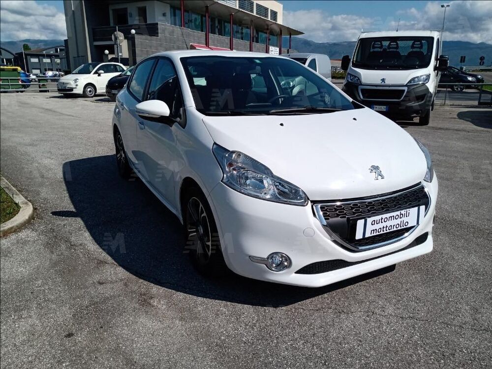 Peugeot 208 usata a Treviso (2)