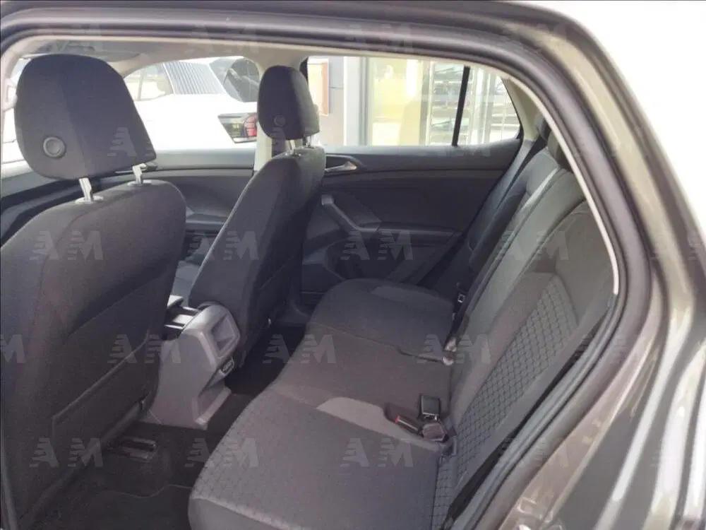 Volkswagen T-Cross usata a Treviso (6)