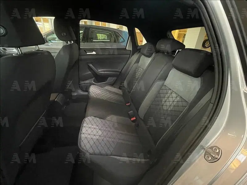 Volkswagen Polo nuova a Treviso (12)