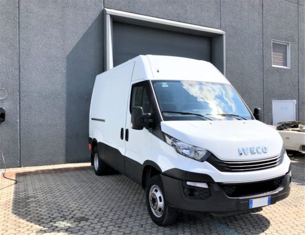 Iveco Daily Furgone usata a Bergamo (3)