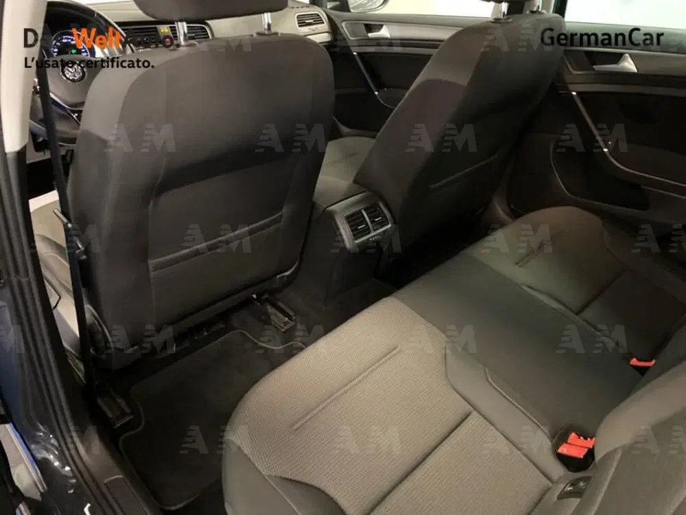 Volkswagen Golf Variant usata a Sassari (10)