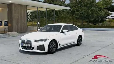 BMW i4 i4 edrive40 Msport nuova a Viterbo