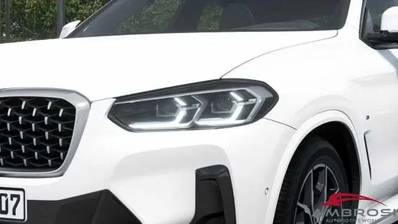BMW X4 nuova a Viterbo (6)