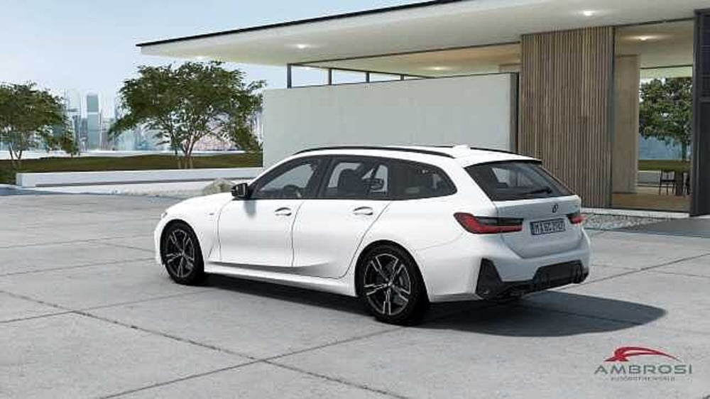 BMW Serie 3 Touring nuova a Viterbo (2)