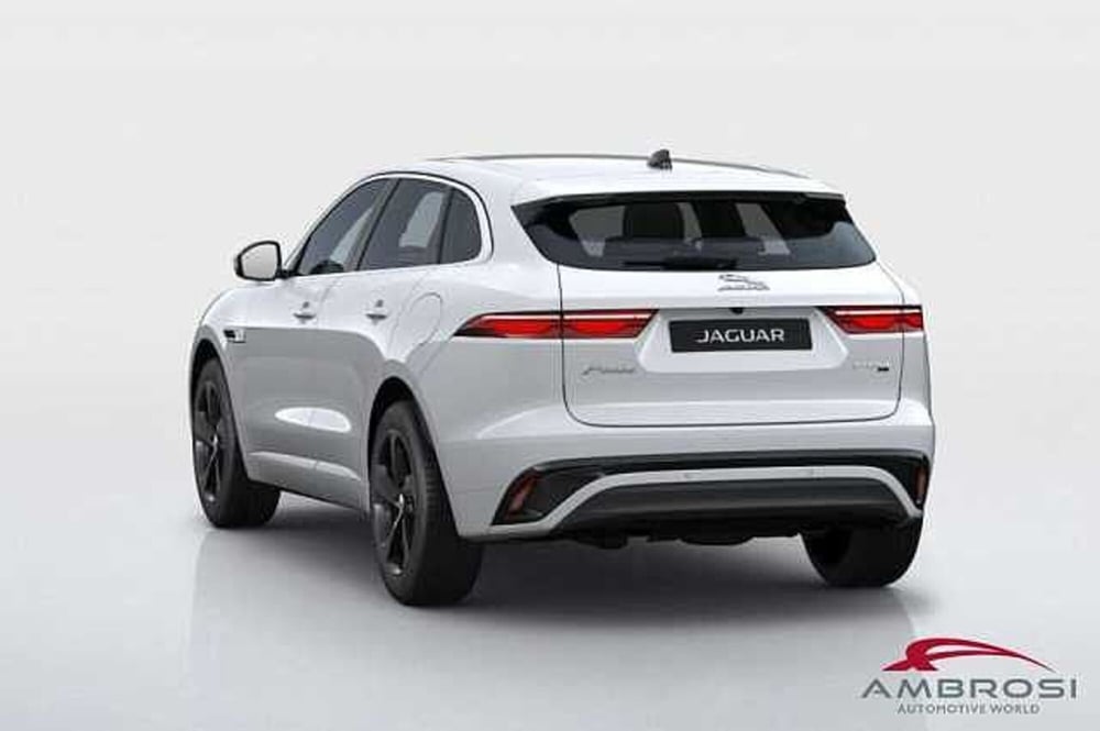 Jaguar F-Pace nuova a Viterbo (4)