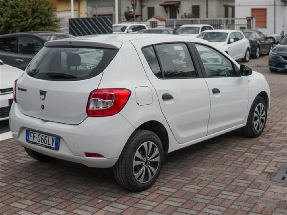 Dacia Sandero usata a Pavia (5)