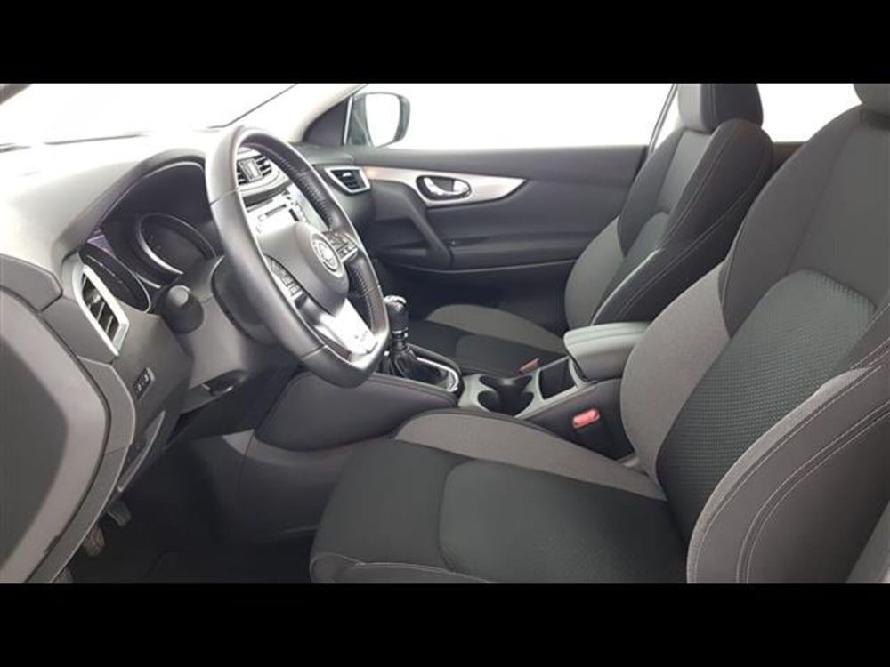 Nissan Qashqai usata a Milano (15)