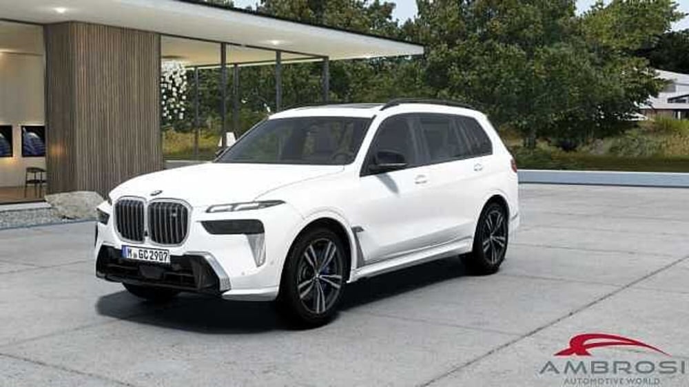 BMW X7 nuova a Viterbo