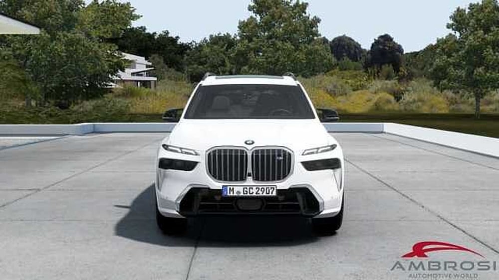 BMW X7 nuova a Viterbo (3)