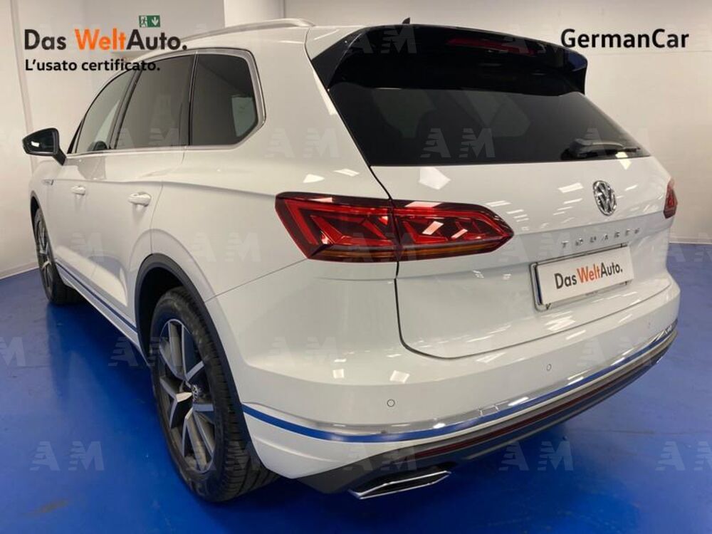 Volkswagen Touareg usata a Sassari (18)