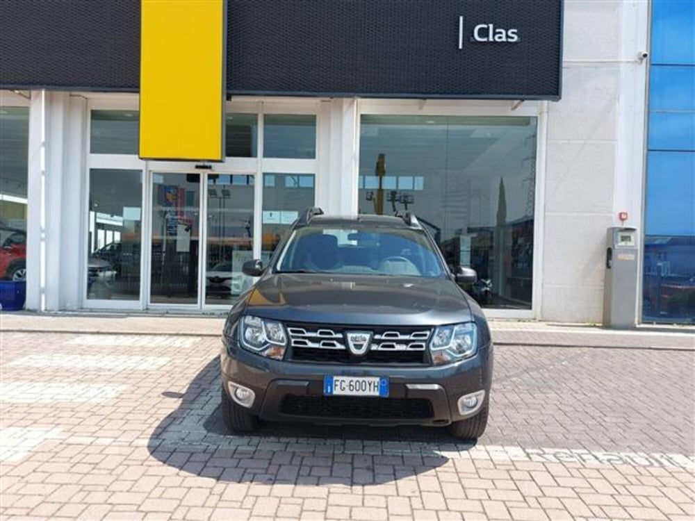 Dacia Duster usata a Livorno (2)