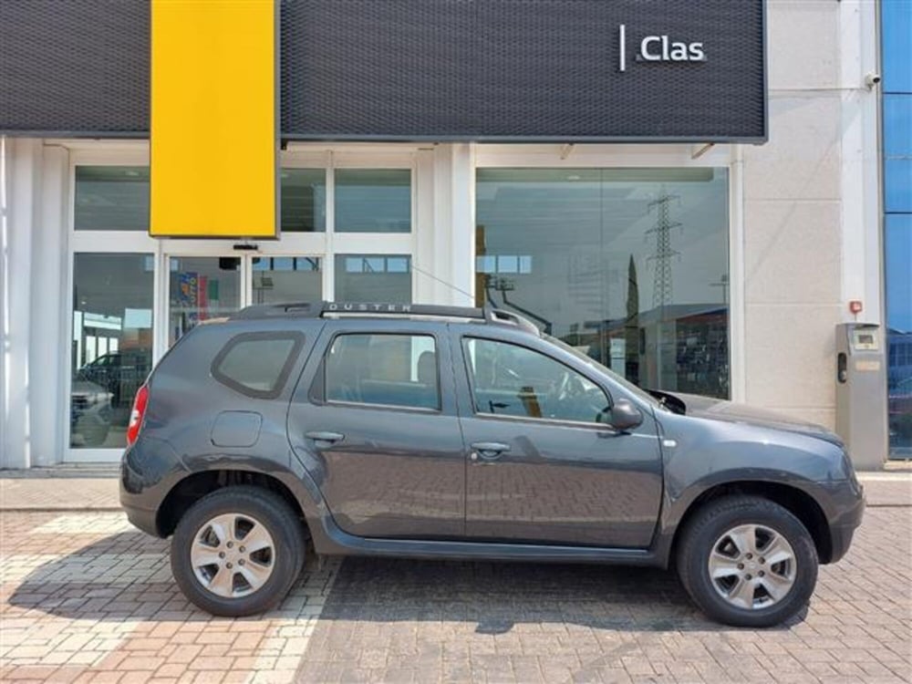 Dacia Duster usata a Livorno (9)