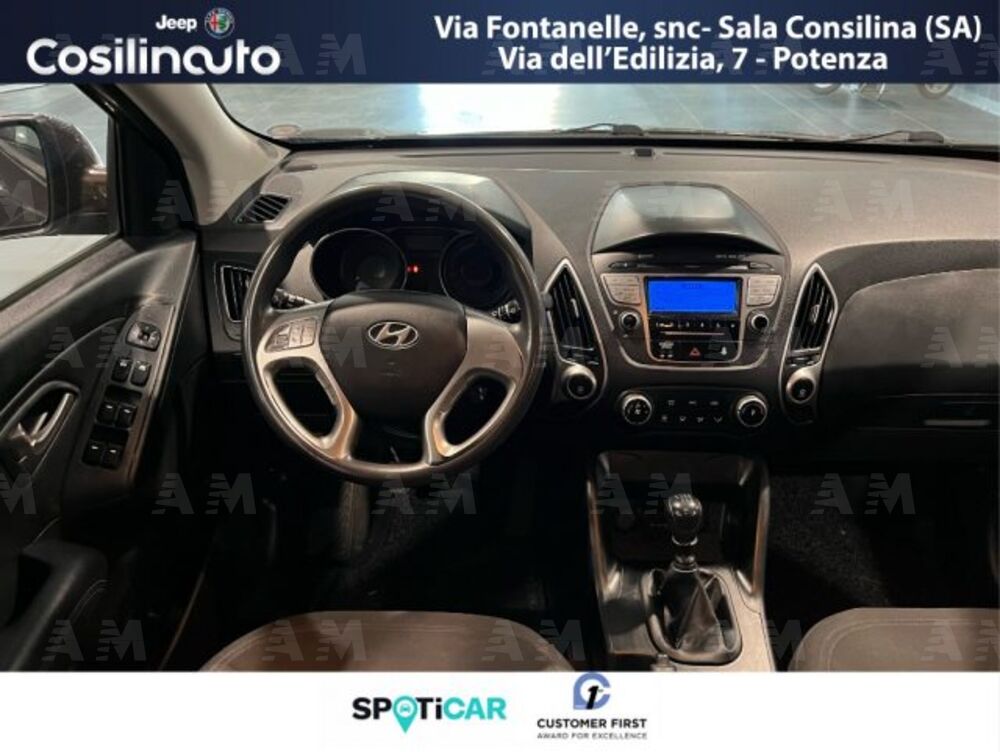 Hyundai ix35 usata a Salerno (13)