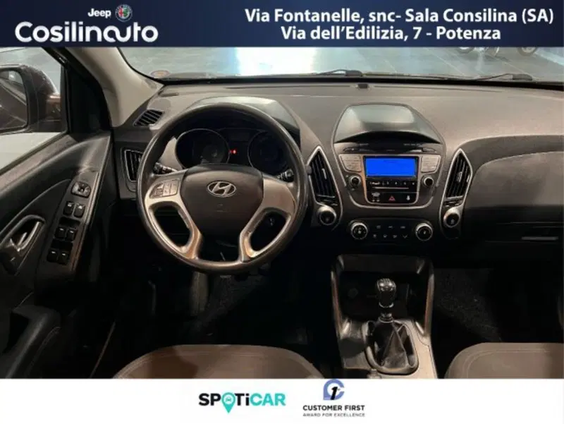 Hyundai ix35 usata a Salerno (13)