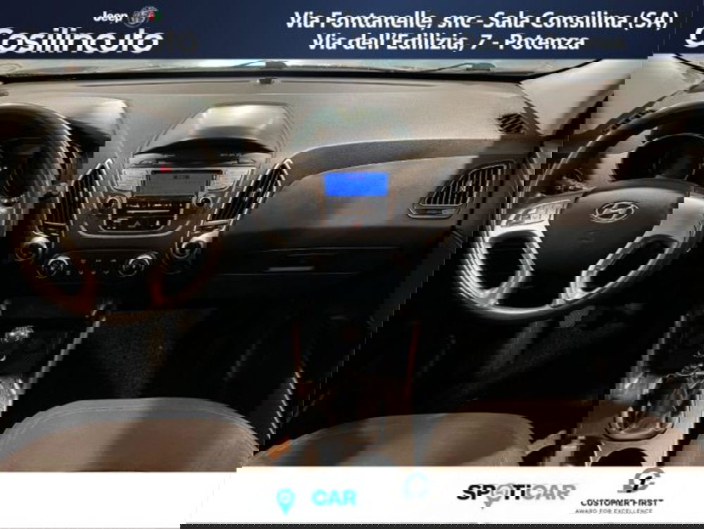 Hyundai ix35 usata a Salerno (14)