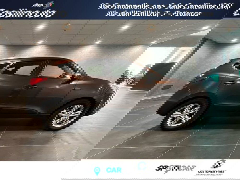 Hyundai ix35 usata a Salerno (4)