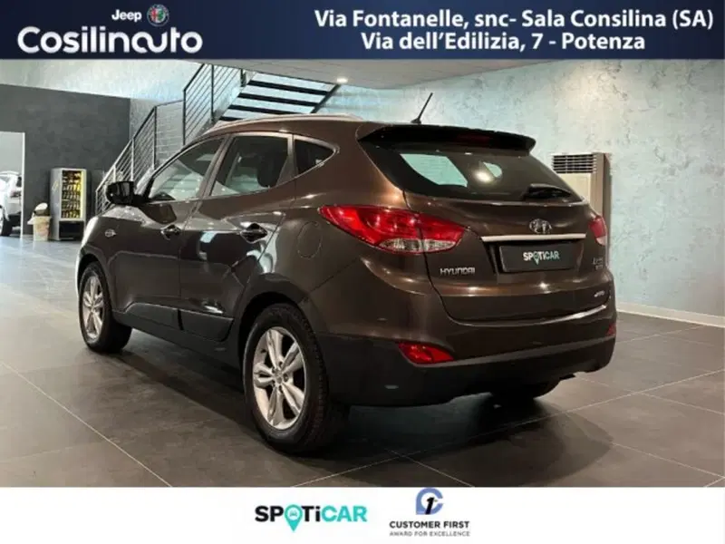 Hyundai ix35 usata a Salerno (7)