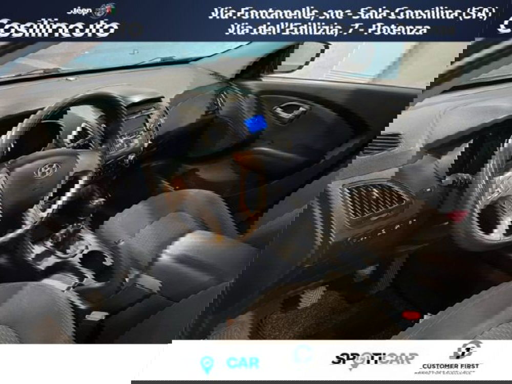 Hyundai ix35 usata a Salerno (9)