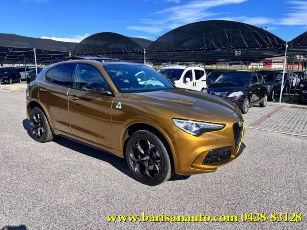 Alfa Romeo Stelvio nuova a Treviso (2)